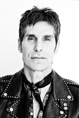 photo of person Perry Farrell
