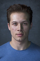 picture of actor Leo Howard