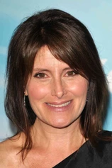 photo of person Pamela Fryman