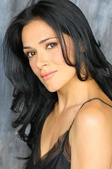picture of actor Simone Kessell