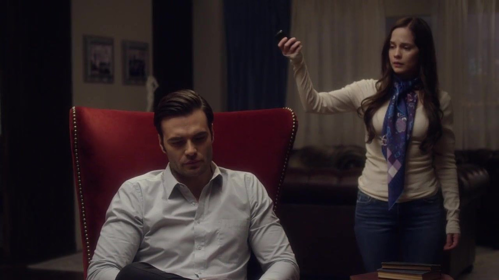 Melanie Zanetti y Giulio Berruti en gabriel-s-inferno-part-three