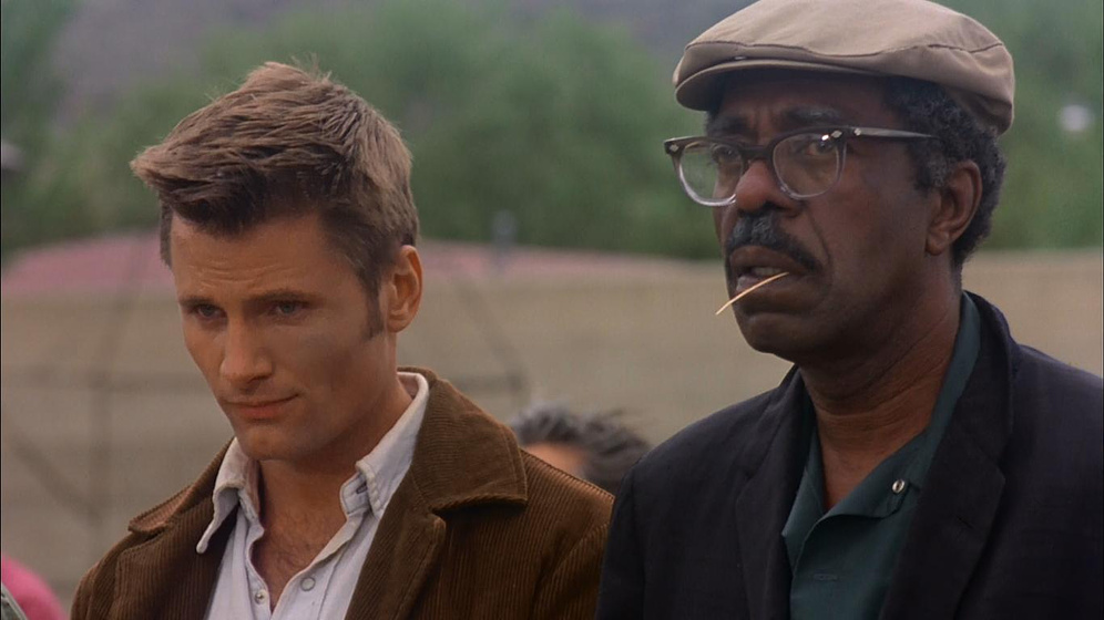 Viggo Mortensen y Lincoln Kilpatrick en Presidio