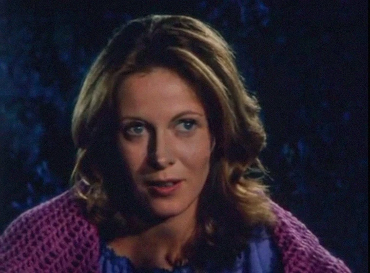Claude Jade en une-petite-fille-dans-les-tournesols