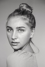 picture of actor Ella Lily Hyland