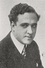 picture of actor Bradley Barker