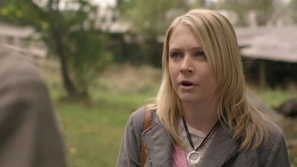 Melissa Joan Hart en los-secretos-de-pine-cove