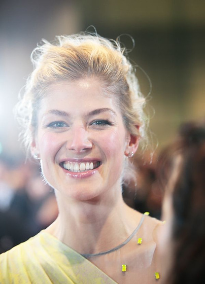 Rosamund Pike en Jack Reacher (Premiere en Tokyo. Enero 2013)