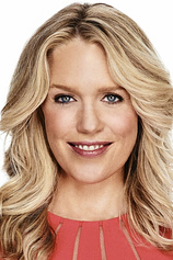picture of actor Jessica St. Clair
