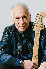 photo of person Robin Trower
