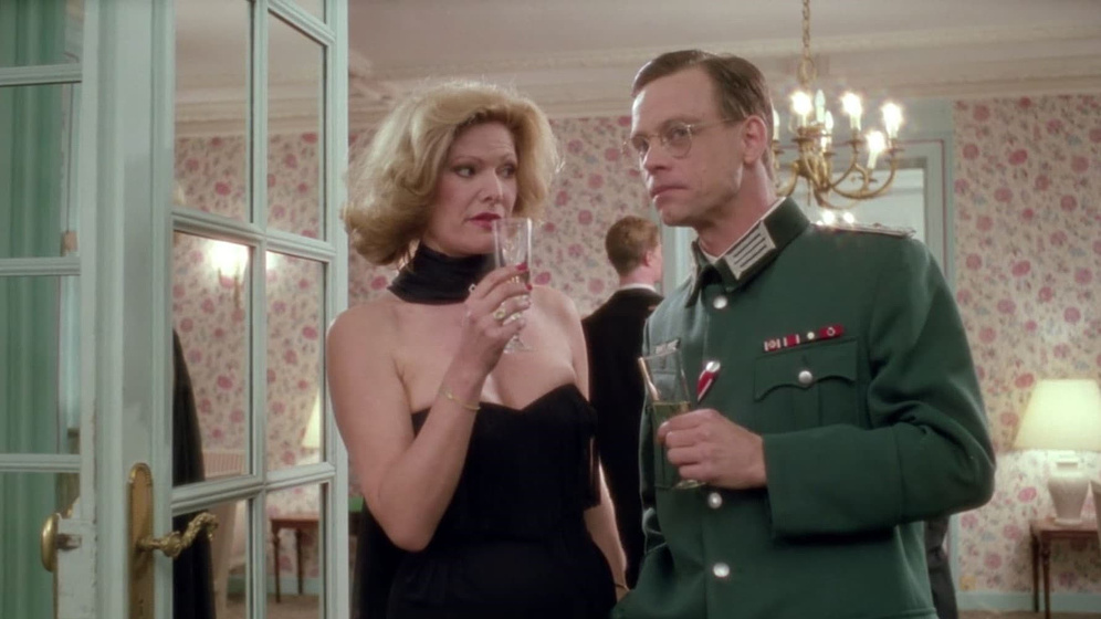 Mark Hamill y Carole Keeper en Una Canción Por Berlín