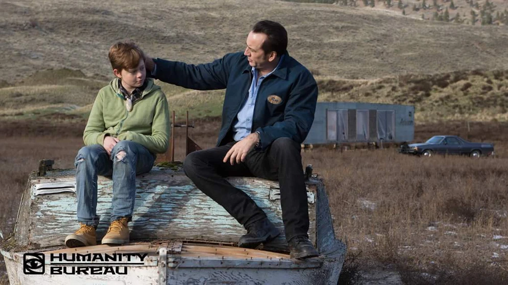 Nicolas Cage y Jakob Davies en el-agente