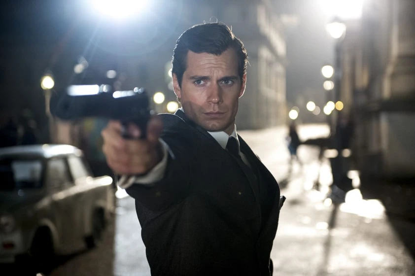 Henry Cavill en operacion-u-n-c-l-e