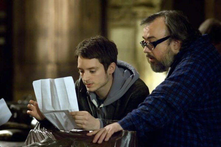 Álex de la Iglesia y Elijah Wood en los-crimenes-de-oxford