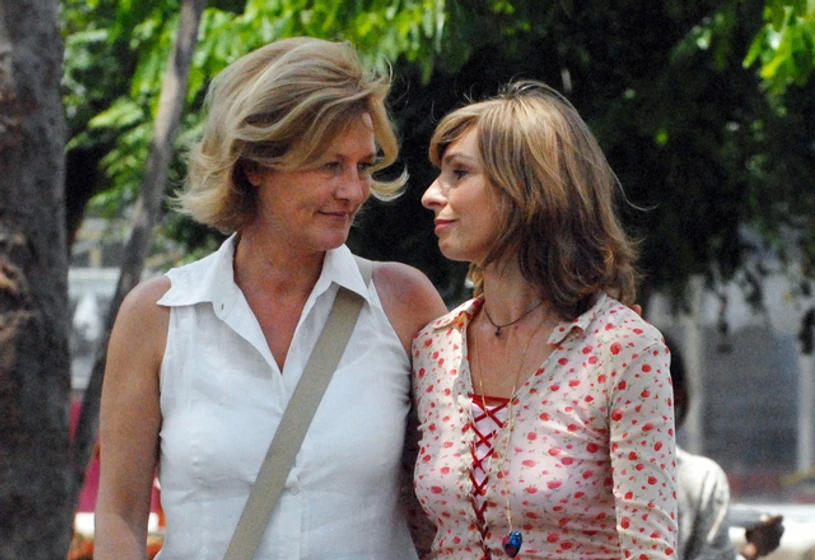 Suzanne von Borsody y Maria Bachmann en Cita Misteriosa en Bangkok