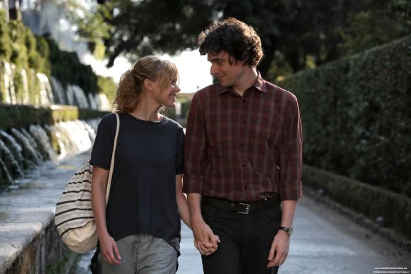 Alison Pill y Flavio Parenti en a-roma-con-amor