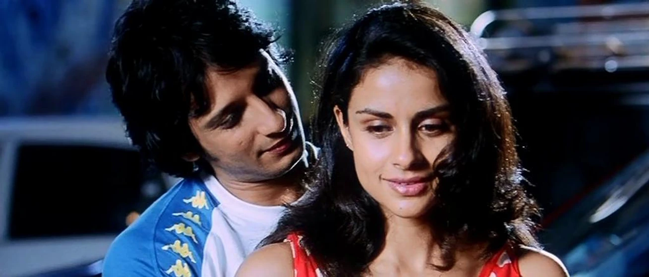 Sharman Joshi y Gul Panag en hello