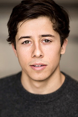 picture of actor Brandon Engman