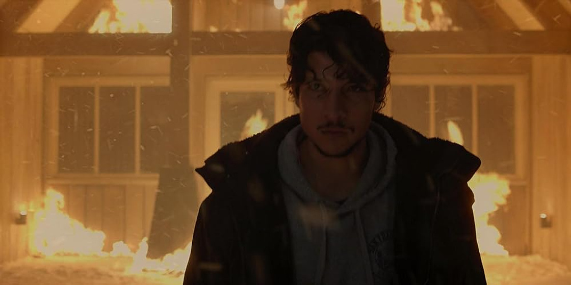 Danny Ramirez en en-la-tormenta