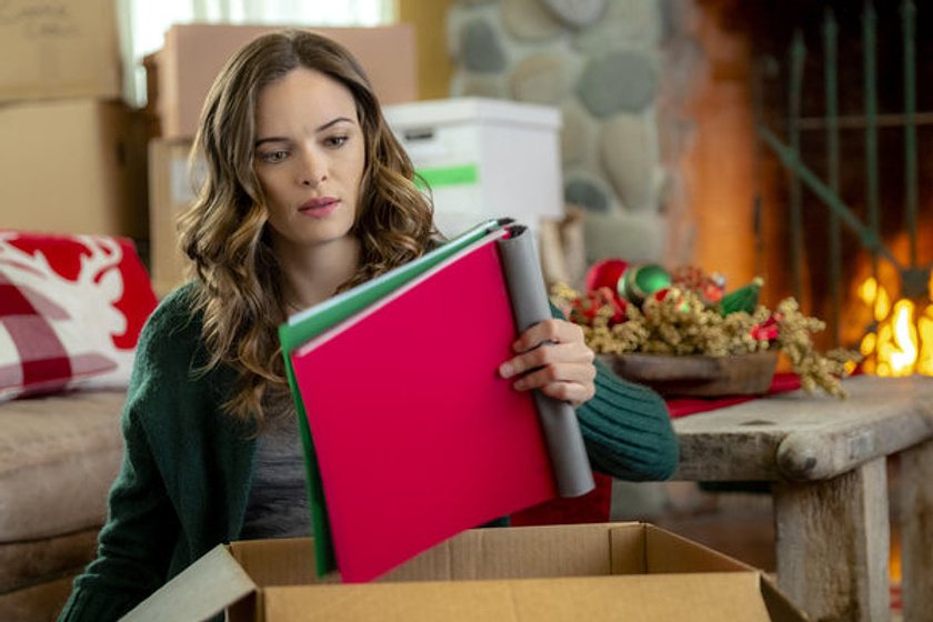 Danielle Panabaker en La Alegría de la Navidad