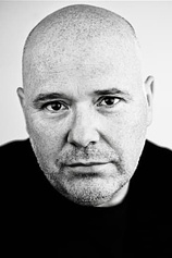 picture of actor Nick Holder