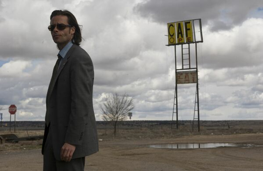 Guy Pearce en First Snow