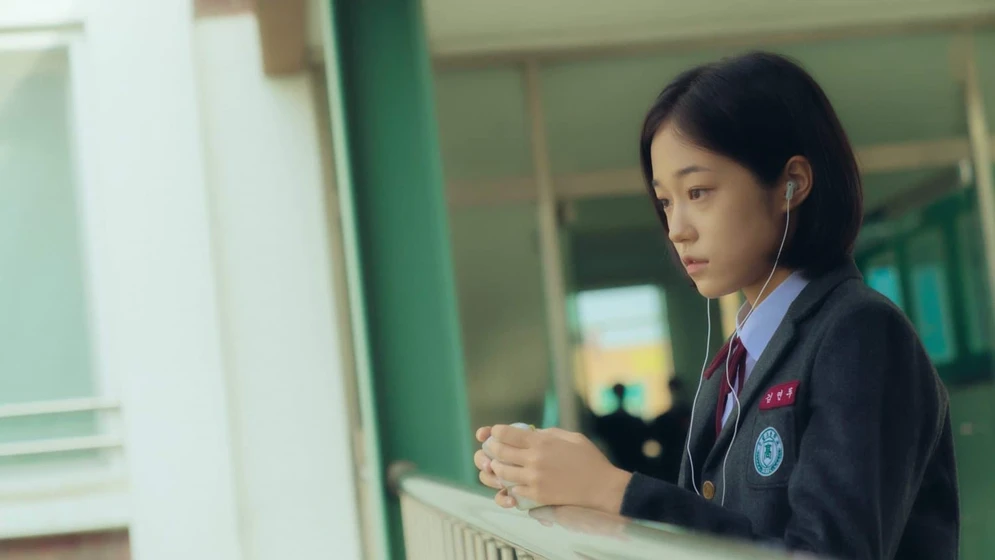 Roh Yoon-seo en una-chica-del-siglo-xx