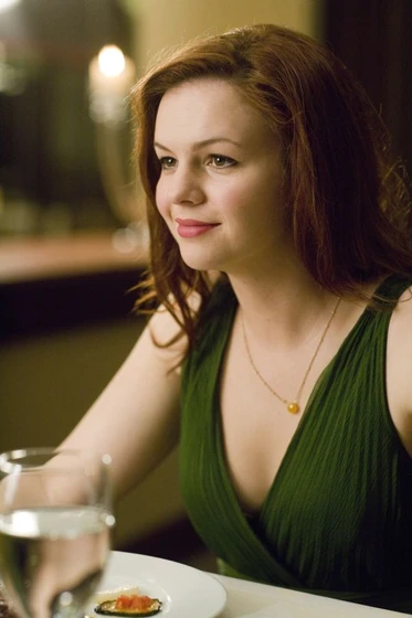 Amber Tamblyn en mas-alla-de-la-duda