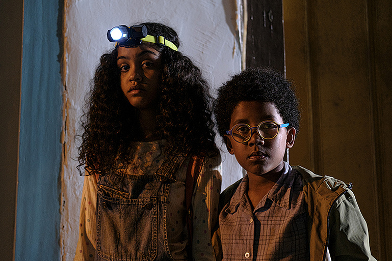 Imagen de Criaturas – Uma Aventura entre Dois Mundos