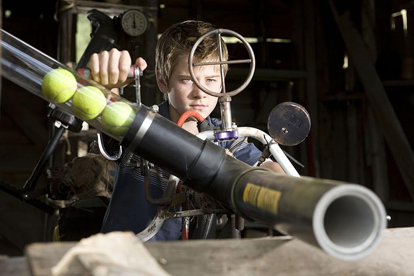 Luke Benward en una-joya-de-perro