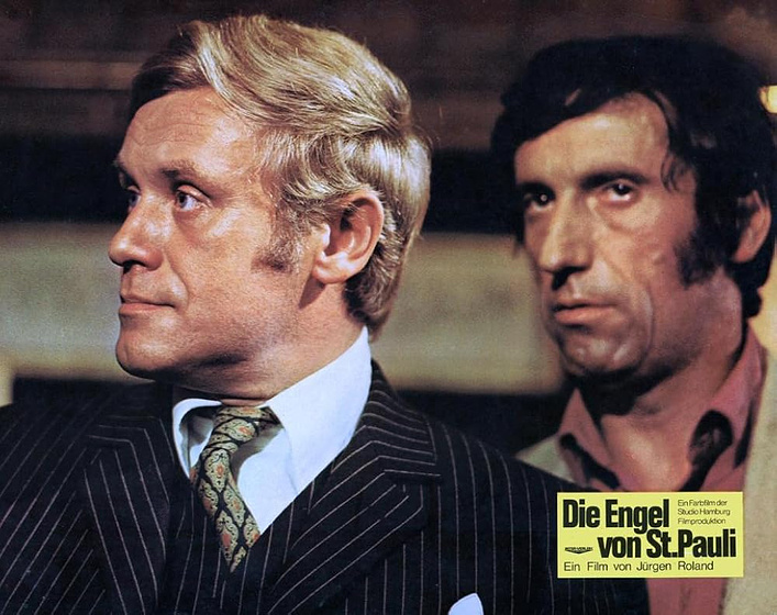 Horst Frank y Herbert Fux en The Angels of the Street