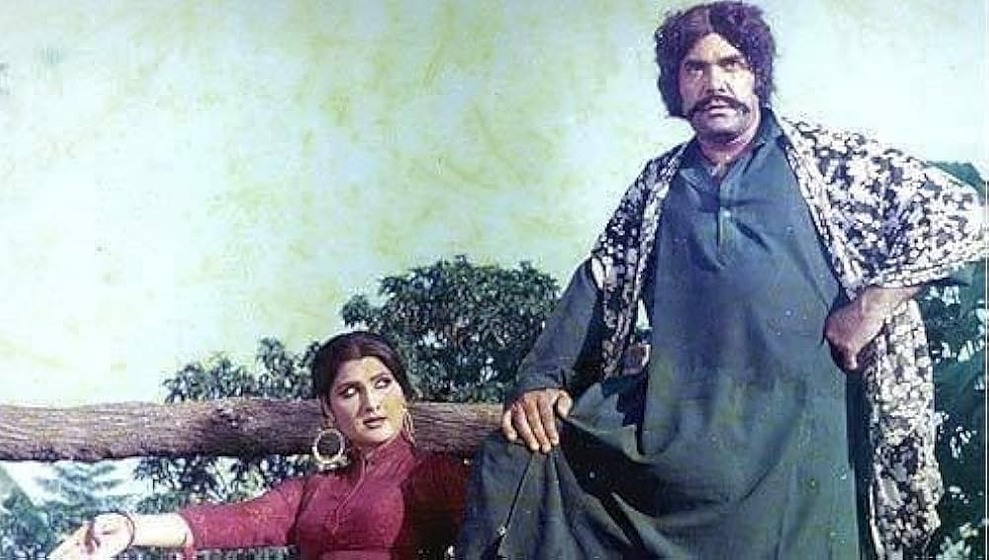 Mustafa Qureshi y Aasia en maula-jatt