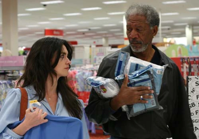 Morgan Freeman y Paz Vega en dame-10-razones
