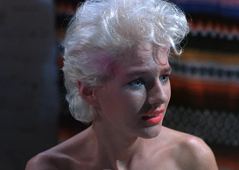 LeeAnne Baker en mutant-hunt