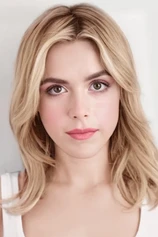 photo of person Kiernan Shipka