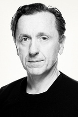 picture of actor Robert Skjærstad