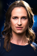 picture of actor Leanne Johnson