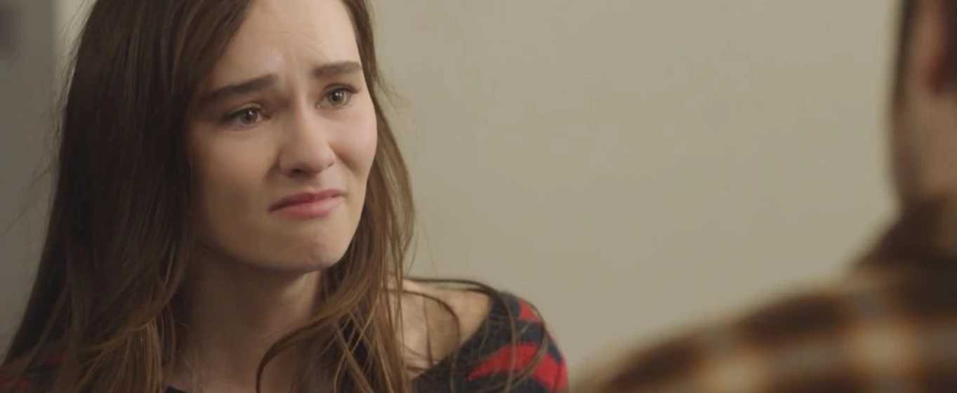 Madeline Carroll en la-cancion-de-mi-padre