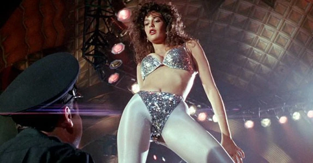 Teri Hatcher en tango-y-cash
