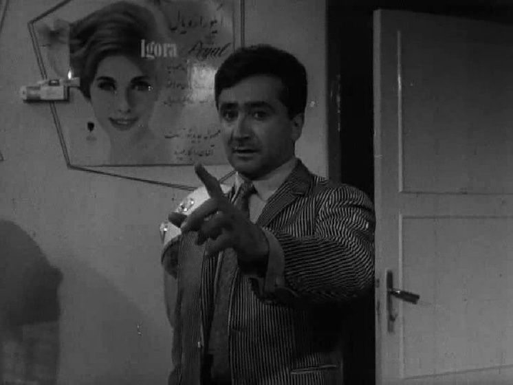 Farokh Ghafari en Night of the Hunchback