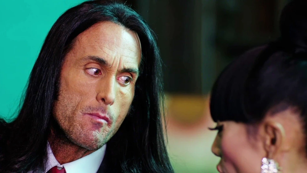 Mathew Karedas en samurai-cop-2-deadly-vengeance