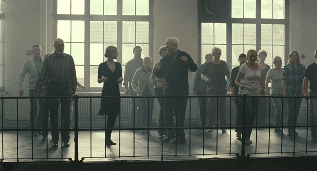 Michael Caine y Clémence Poésy en Mi Amigo Mr. Morgan
