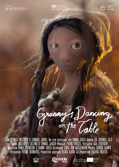 Imagen de Granny's dancing on the table (Cartel teaser español)