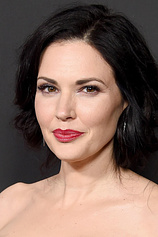 picture of actor Laura Mennell