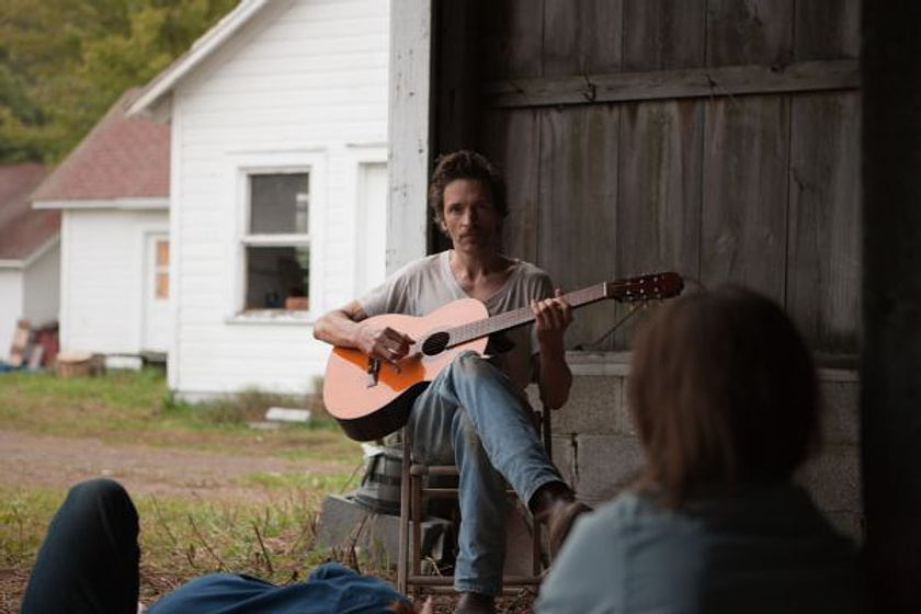 John Hawkes en Martha Marcy May Marlene