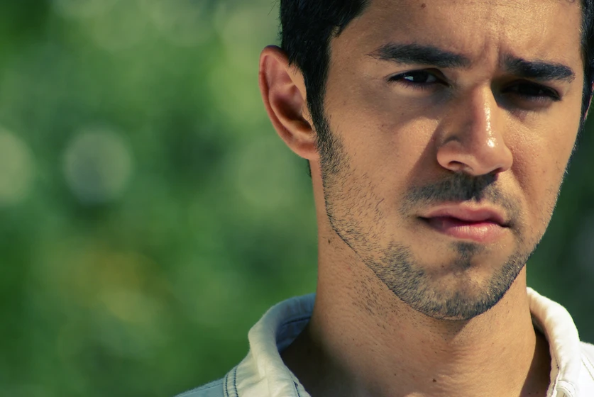 Alex Best en mei-mei (Mei Mei (2009) - Fotograma Alex Best)
