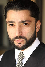 picture of actor Ali Olomi