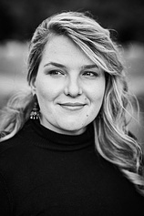 photo of person Anna Hints