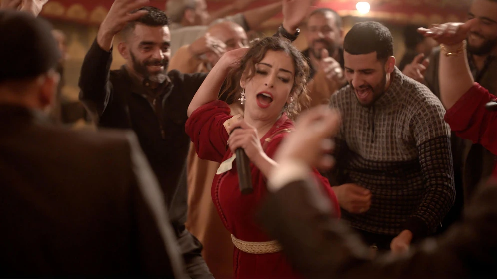 Nisrin Erradi en everybody-loves-touda