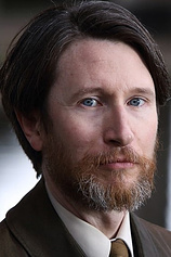 photo of person Jonathan Aris