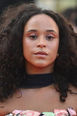 picture of actor Mari Oliveira